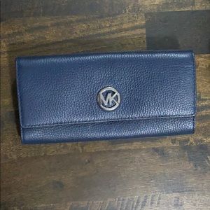 Like New - MICHAEL KORS Wallet